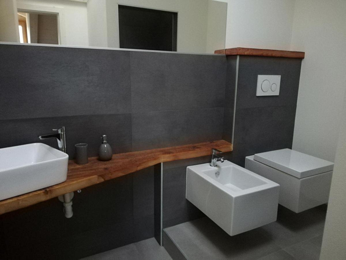 Casa Lassu. Carano Kültér fotó